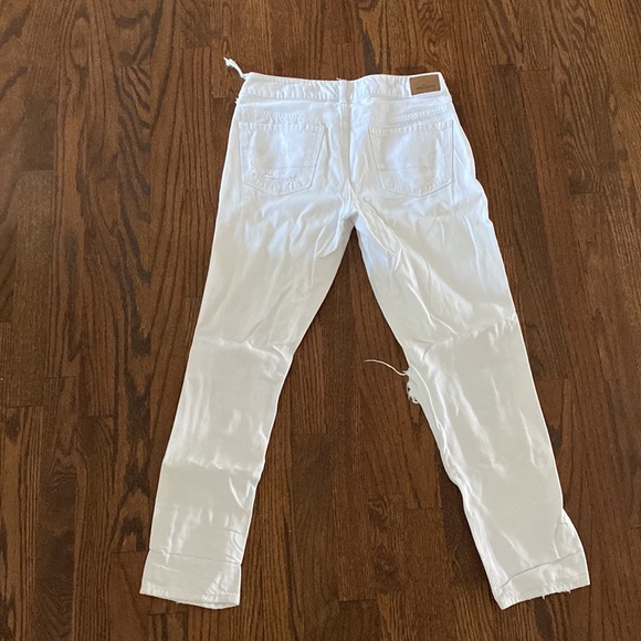 White American Eagle Ripped Jeans (Size 4 Regular) - Picture 2 of 2